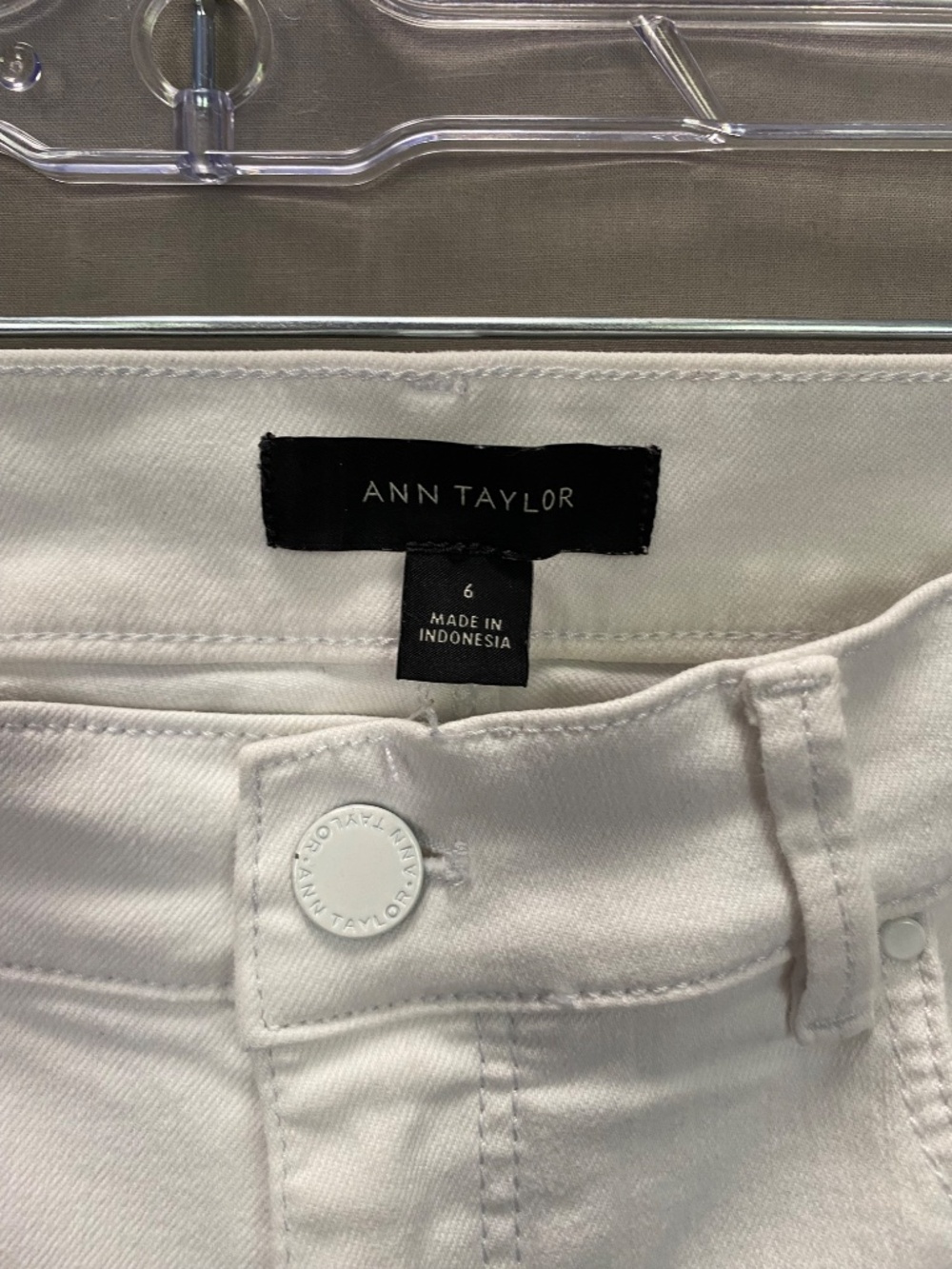 Ann Taylor The Skinny Crop Jeans White - Women's Size 6 - Picture 5 of 8